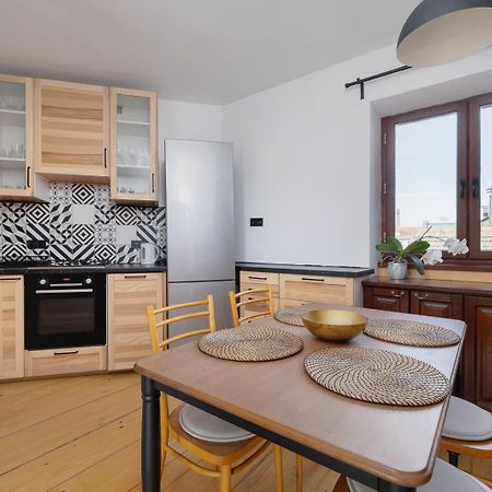 3 Bedroom Apartment-Aleja Daszynskiego- Grzegorzki คราคูฟ ภายนอก รูปภาพ